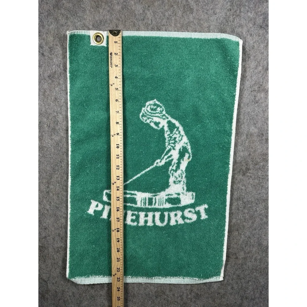 Pinehurst No 2 Putter Boy Golf Bag Towel Green White Grommet 18x23